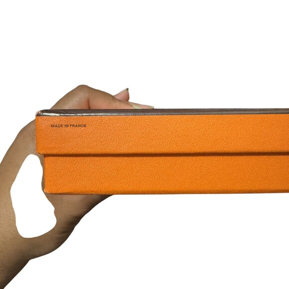 Hèrmes Authentic Empty Tie Gift Jewelry Accessory Container Box Size 7.7x6x1.3 - Picture 3 of 7